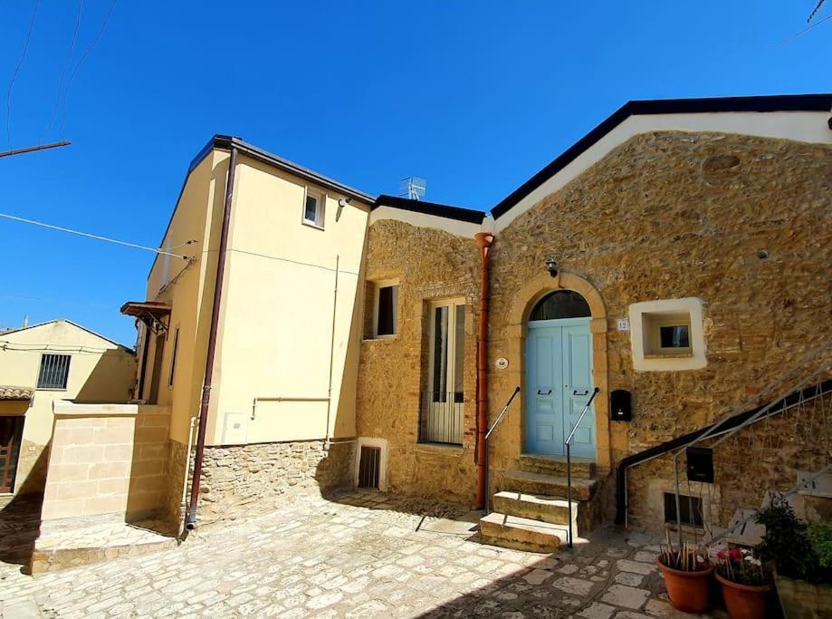 Casa Santa Maria - Beautifully Restored House In Centro Storico Irsina Basilicata Puglia Exterior foto