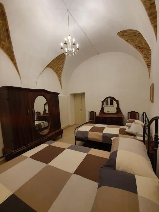 Casa Santa Maria - Beautifully Restored House In Centro Storico Irsina Basilicata Puglia Exterior foto